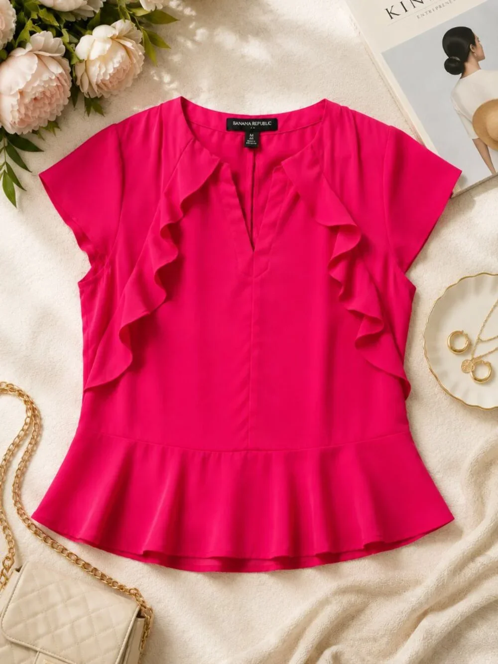 Banana Republic Pink Ruffle V-Neck Peplum Blouse Size Medium - Picture 2 of 11